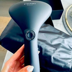 Steamery Cirrus 2 steamer